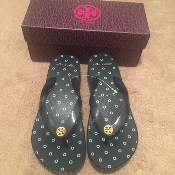 NWT Tory Burch Printed Wedge Thong Sandals - Picture 8 of 9